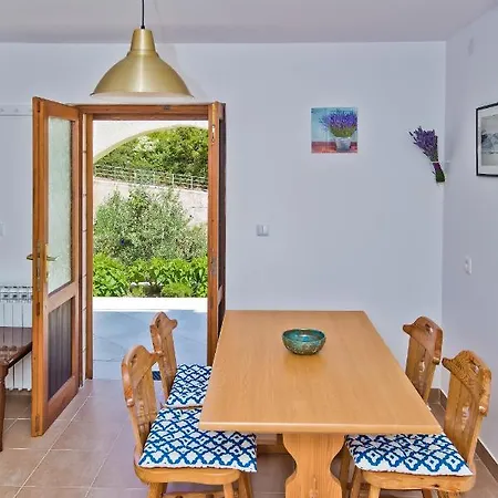 Apartment Peaceful Old Town With Sea And Sunrise Views Hvar Town
